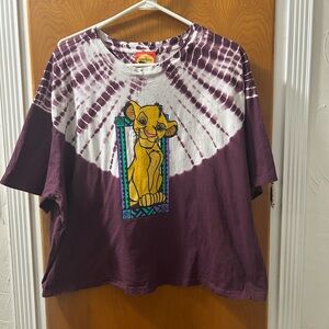 Disney Parks Maroon and White Simba Cropped Tee